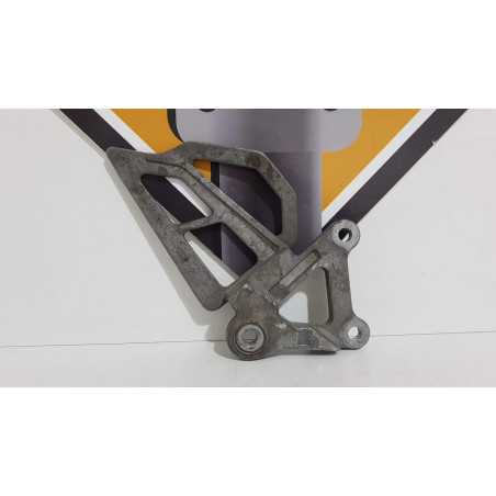 Left Footrest Bracket Kawasaki Ninja ZX7R - ZX 750P - 1998 