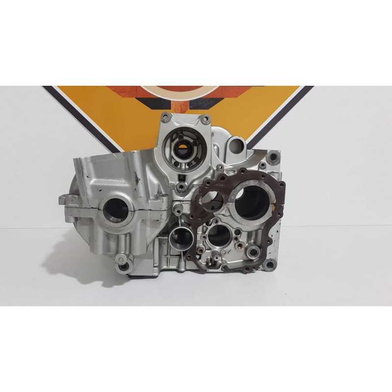 Engine Cranckase Kawasaki Ninja ZX7R - ZX 750P - 1998 