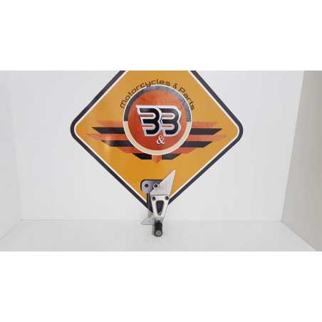 Holder Footrest Right & Bracket Suzuki XF 650 - Freewind - 1999 