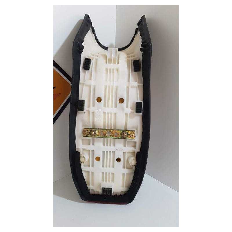 Seat Suzuki XF 650 - Freewind - 1999 