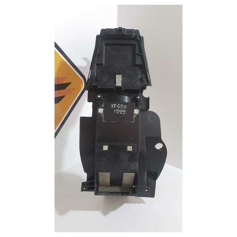 Undertail Suzuki XF 650 - Freewind - 1999 